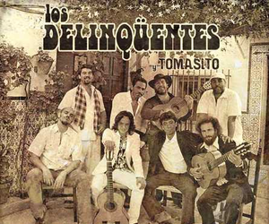 Los Delinqüentes y Tomasito Los Delinqüentes y Tomasito